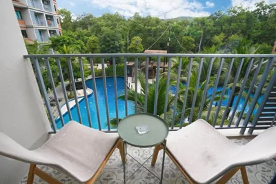 Appartamento con vista sulla piscina — The Title Residencies Nai Yang - 1 Bedroom Apartment